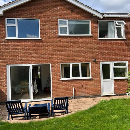 Leicester Oadby 4 Bed Home, 8 Guests, Park 5 Cars Exterior photo